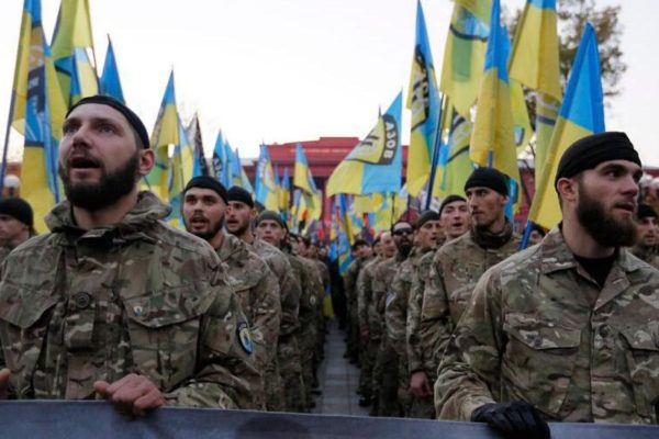 Il battaglione Azov: il nazismo in Ucraina